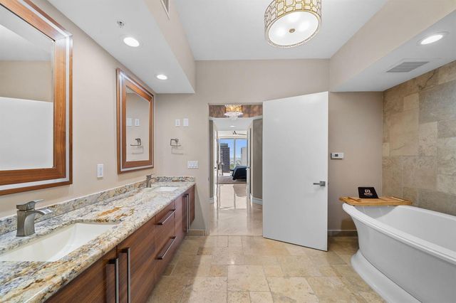 333 Las Olas Way 2904, Fort Lauderdale, FL 33301
