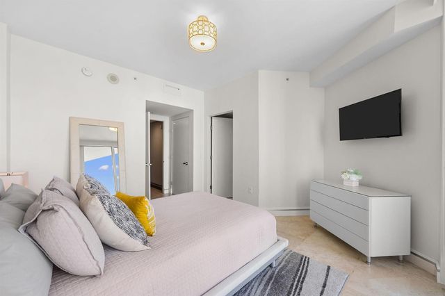 333 Las Olas Way 2904, Fort Lauderdale, FL 33301