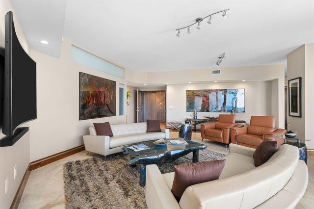 333 Las Olas Way 2904, Fort Lauderdale, FL 33301