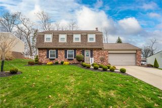 5865 Irishtown Rd, Bethel Park, PA 15102