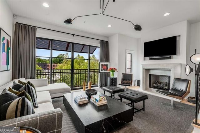 661 Auburn Avenue NE 16, Atlanta, GA 30312