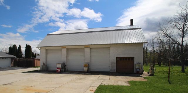N6517 County Road A W, Greenbush, WI 53026