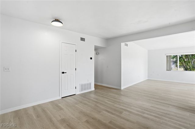 2148 Dover AVE, Fort Myers, FL 33907