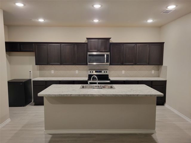 2909 BLuets Drive, Mesquite, TX 75150