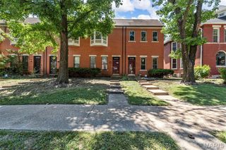 4434 Enright Avenue, St Louis, MO 63108