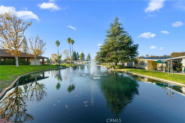 24001 Muirlands 11, Lake Forest, CA 92630