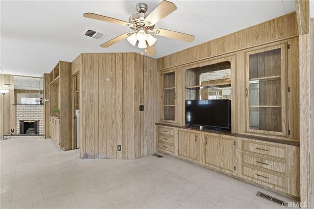 24001 Muirlands 11, Lake Forest, CA 92630