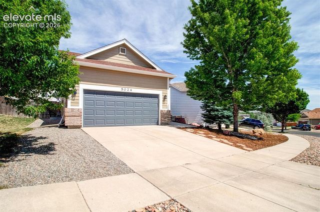 5024 PRAIRIE GRASS Lane, Colorado Springs, CO 80922