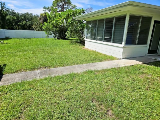 304 SHORE ROAD, Nokomis, FL 34275