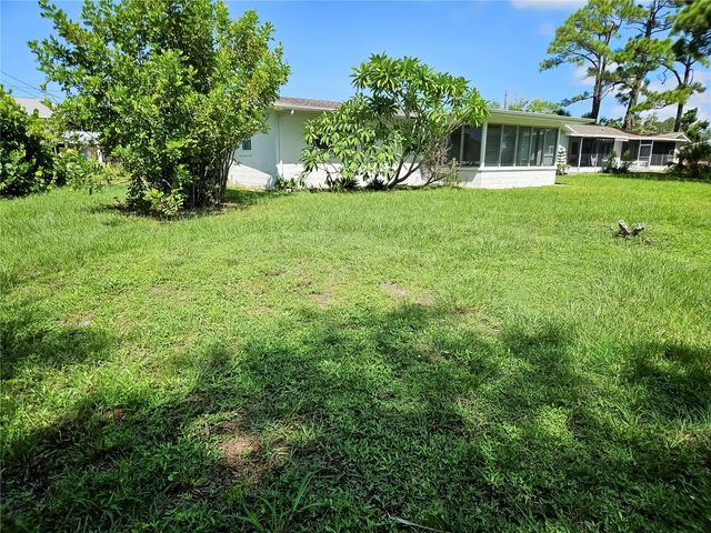304 SHORE ROAD, Nokomis, FL 34275