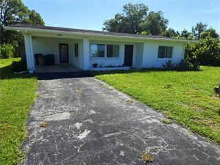 304 SHORE ROAD, Nokomis, FL 34275