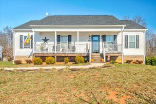 2275 Smith Mountain Lake PKWY, Huddleston, VA 24104