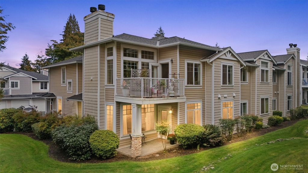 6515 134th Place SE #E6, Snohomish, WA 98296