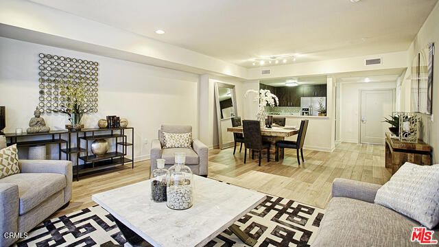 436 S Virgil Avenue 408, Los Angeles, CA 90020