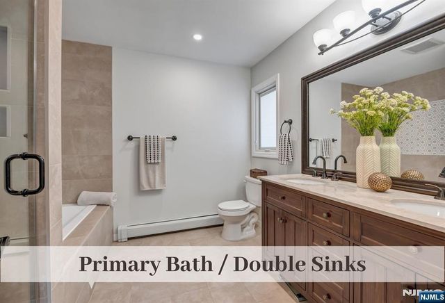 24 Red Rock Court, Ridgewood, NJ 07450