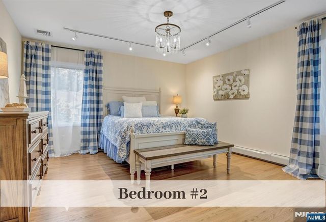 24 Red Rock Court, Ridgewood, NJ 07450