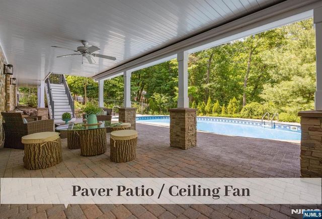 24 Red Rock Court, Ridgewood, NJ 07450