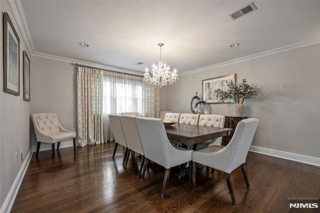 534 Brandon Place, Cliffside Park, NJ 07010