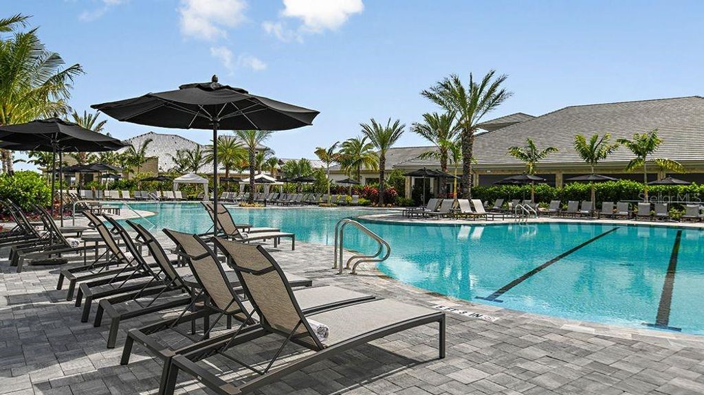 Image 28 of property listing at 14726 ORRIETO PLACE, Bradenton, FL 34211