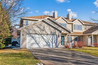 29 Landau Alcove, Woodbury, MN 55125
