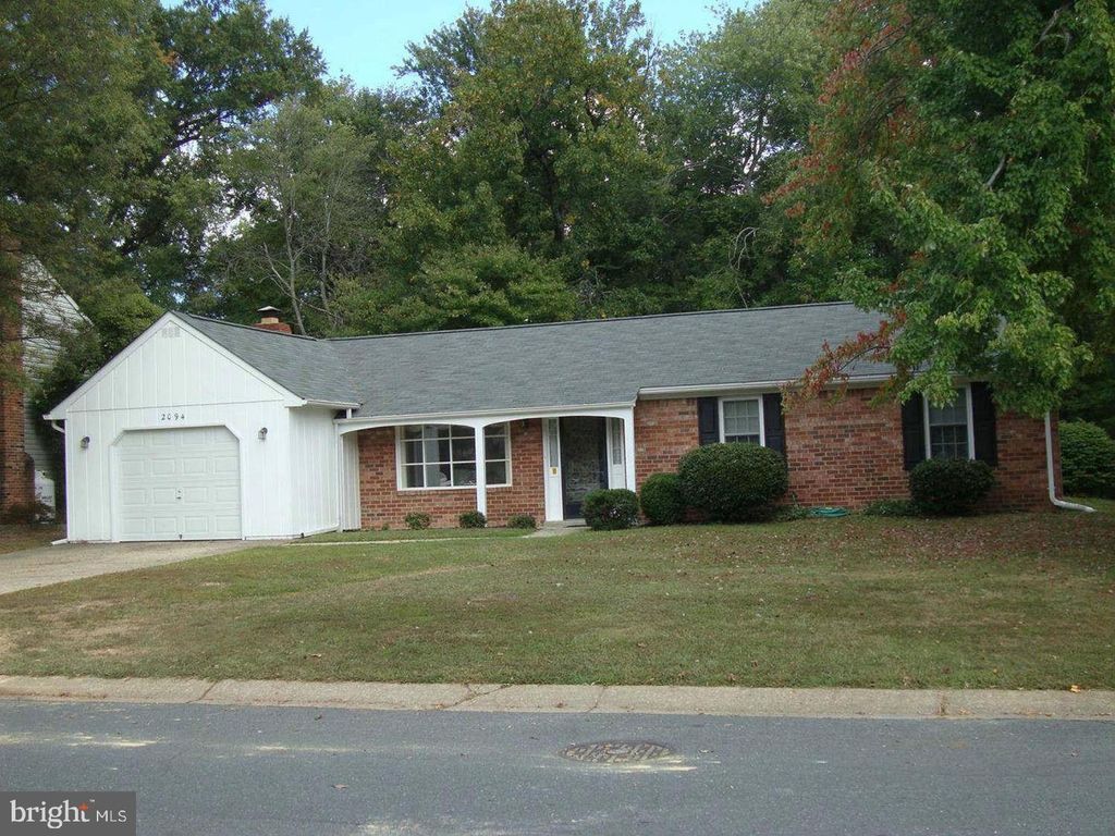 2094 CHAPELSIDE CT, Waldorf, MD 20602