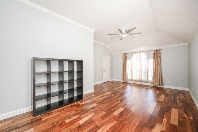 19207 Poplar Trails Lane, Tomball, TX 77375