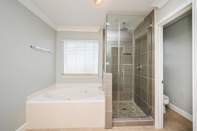 19207 Poplar Trails Lane, Tomball, TX 77375