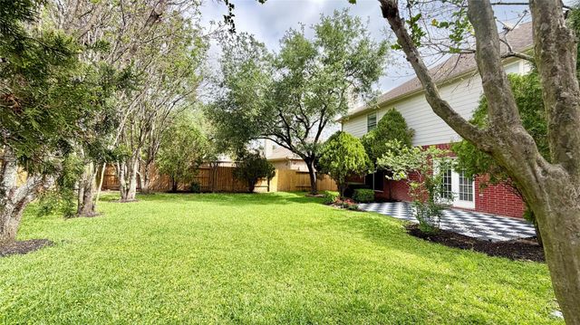 19207 Poplar Trails Lane, Tomball, TX 77375