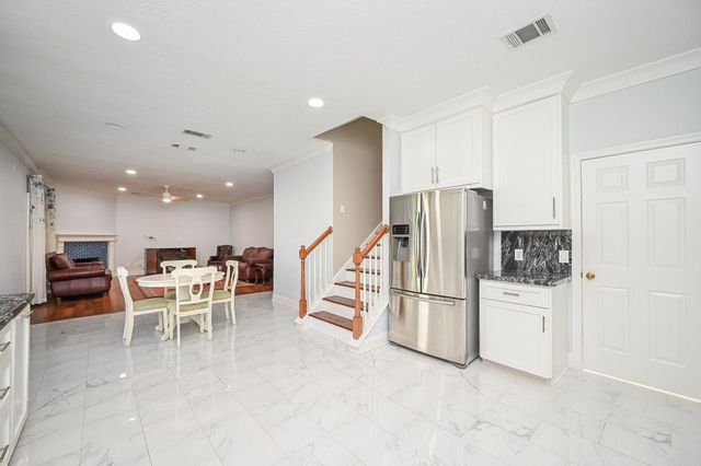 19207 Poplar Trails Lane, Tomball, TX 77375