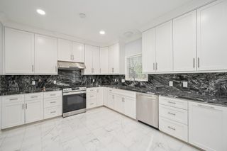 19207 Poplar Trails Lane, Tomball, TX 77375