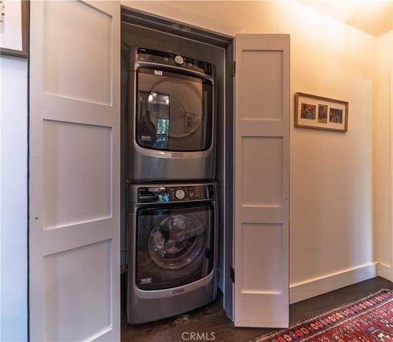 6275 Pine Crest Drive, Los Angeles, CA 90042