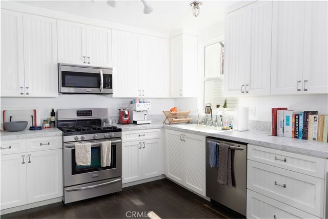 6275 Pine Crest Drive, Los Angeles, CA 90042