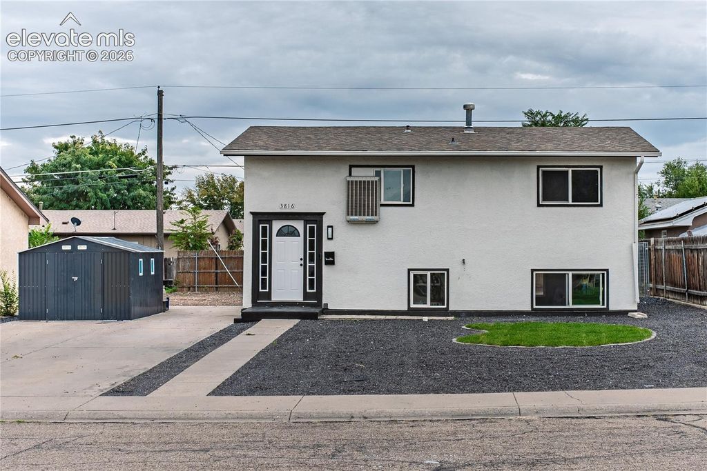 3816 Devonshire Lane, Pueblo, CO 81005 — exterior
