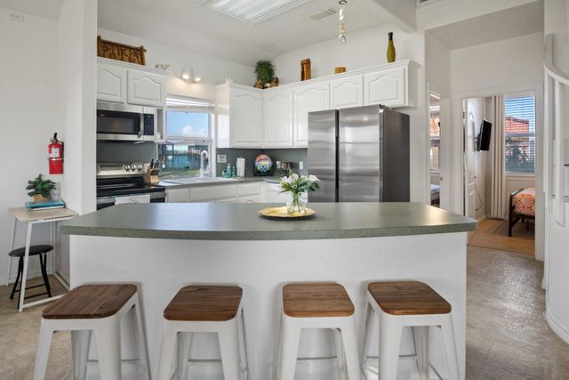 836 Eastview, Crystal Beach, TX 77650