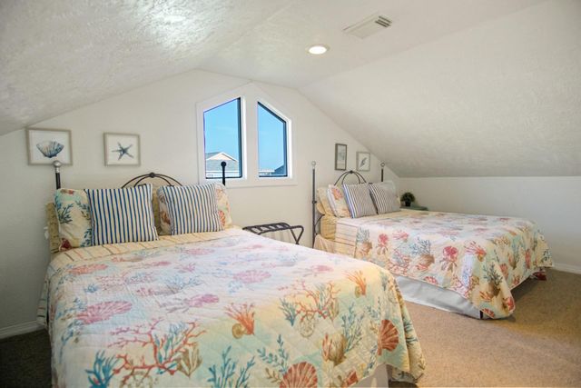 836 Eastview, Crystal Beach, TX 77650