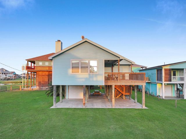 836 Eastview, Crystal Beach, TX 77650