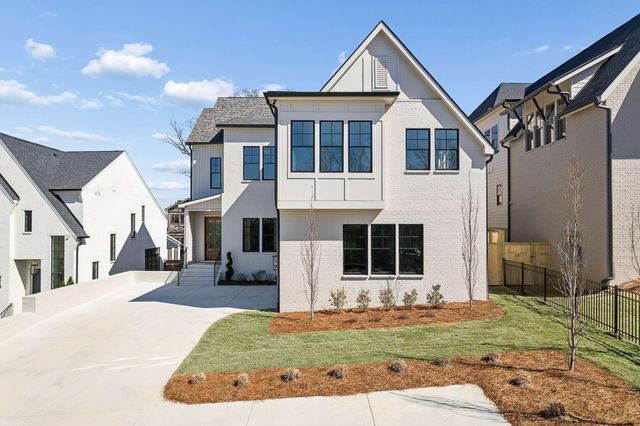 3420A Golf Club Ln, Nashville, TN 37215