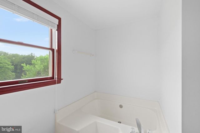 4407 INDIAN RUN RD, Amissville, VA 20106