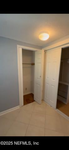 7942 RONDO Avenue, Jacksonville, FL 32219