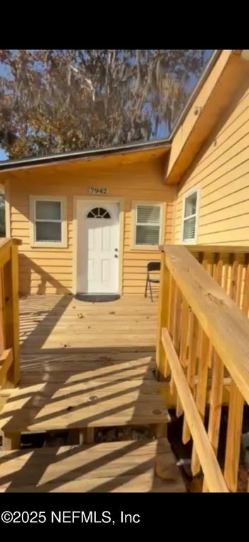 7942 RONDO Avenue, Jacksonville, FL 32219