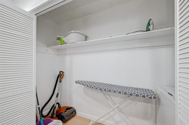 5863 Inwood Drive 3, Houston, TX 77057