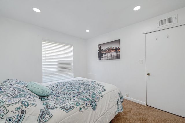 5863 Inwood Drive 3, Houston, TX 77057