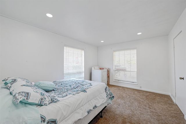 5863 Inwood Drive 3, Houston, TX 77057