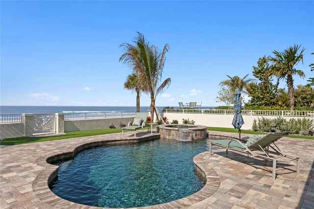 15612 GULF BOULEVARD, Redington Beach, FL 33708