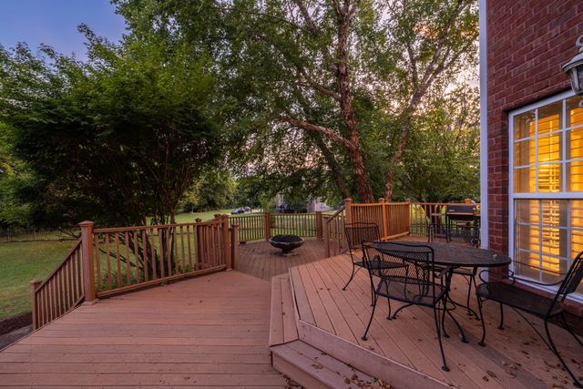 216 Grandview Cir, Gallatin, TN 37066