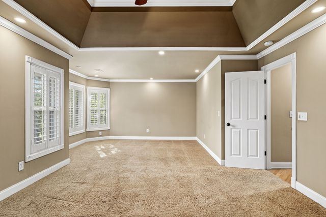 216 Grandview Cir, Gallatin, TN 37066