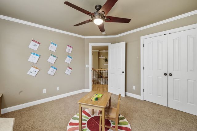 216 Grandview Cir, Gallatin, TN 37066