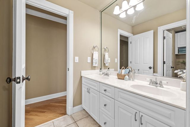 216 Grandview Cir, Gallatin, TN 37066
