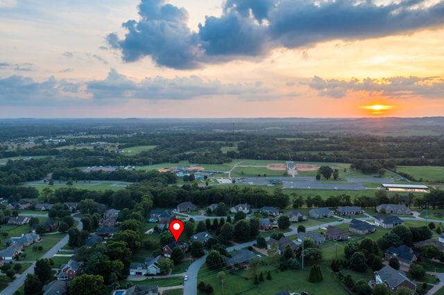 216 Grandview Cir, Gallatin, TN 37066