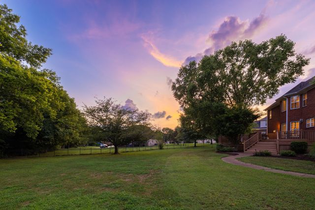 216 Grandview Cir, Gallatin, TN 37066